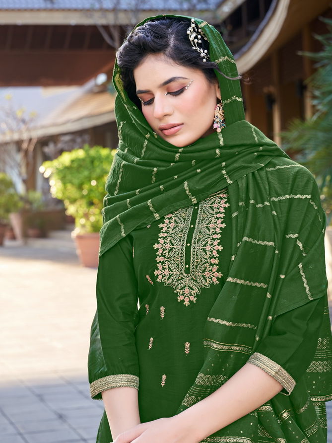 Vitara Kiara Fancy Wholesale Readymade Salwar Kameez